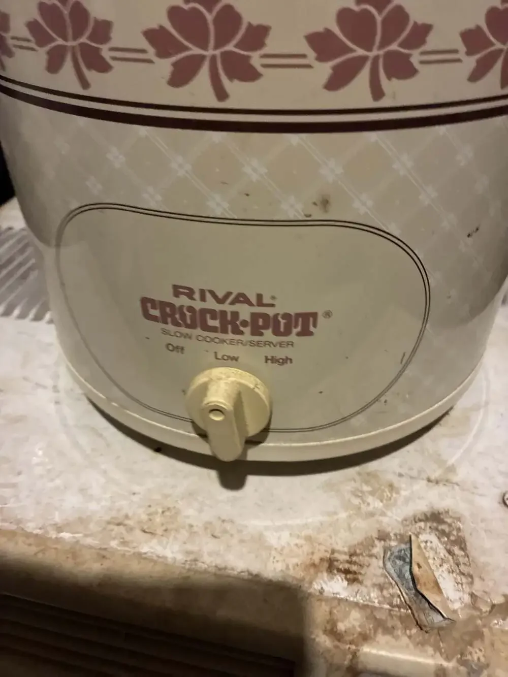 Vintage Rival Crock-Pot Slow Cooker/Server Model 3150/2 with Leaf Pattern and Gl